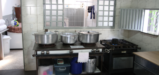 casa-assistencial---cozinha.png